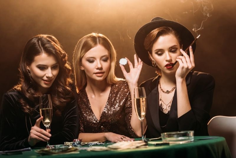 Tampilan antarmuka mobile bacot138 dengan fitur sportsbook dan kasino langsung